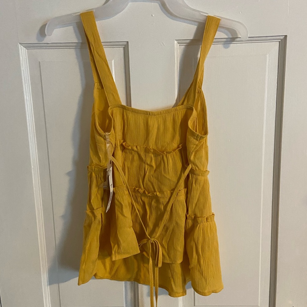 No Boundaries tank top/blouse XS NWT